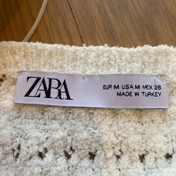 Zara Contrast Knit Crop Top - Picture 3 of 4